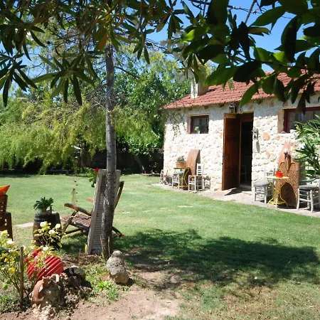 Tenedos By Travelpro Services Halkidiki Landhaus